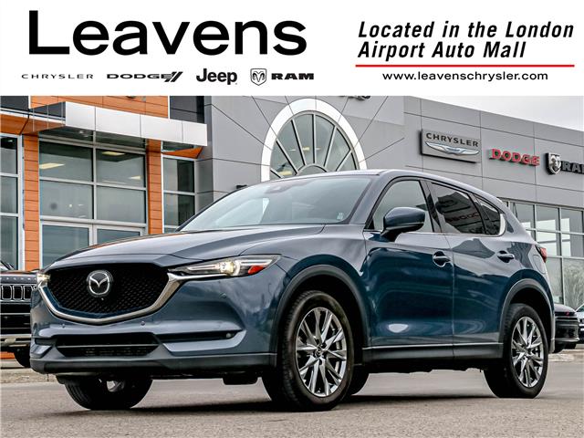 2021 Mazda CX-5 Signature (Stk: 15-U0953) in London - Image 1 of 31