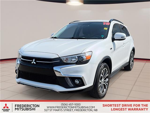 2019 Mitsubishi RVR SE Limited Edition (Stk: 251664B) in Fredericton - Image 1 of 19