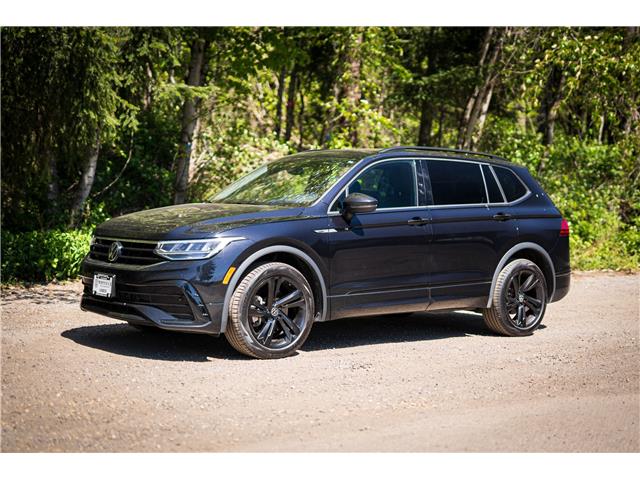 2024 Volkswagen Tiguan Comfortline R-Line Black Edition (Stk: VW2036) in Vancouver - Image 1 of 21