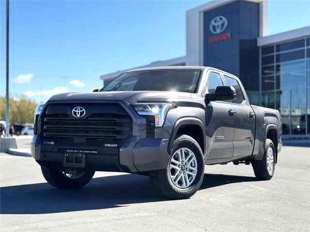 2025 Toyota Tundra SR5 (Stk: X044711) in Cranbrook - Image 1 of 19
