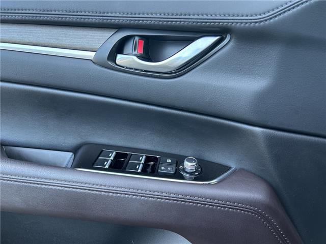 2022 Mazda CX-5 Signature (Stk: P4847) in Surrey - Image 14 of 15