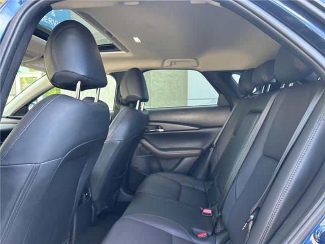 2022 Mazda CX-30 GT (Stk: P4848) in Surrey - Image 11 of 15