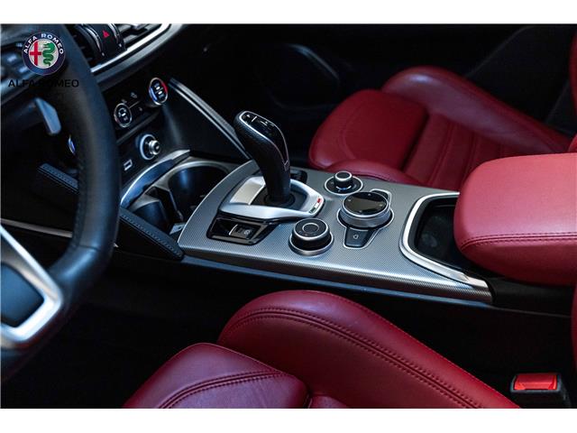 2022 Alfa Romeo Stelvio ti (Stk: AR0642A) in Calgary - Image 22 of 34 2022 Alfa Romeo Stelvio ti (Stk: AR0642A) in Calgary - Image 22 of 34