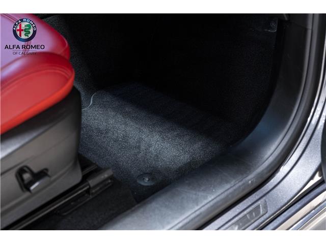 2022 Alfa Romeo Stelvio ti (Stk: AR0642A) in Calgary - Image 27 of 34 2022 Alfa Romeo Stelvio ti (Stk: AR0642A) in Calgary - Image 27 of 34