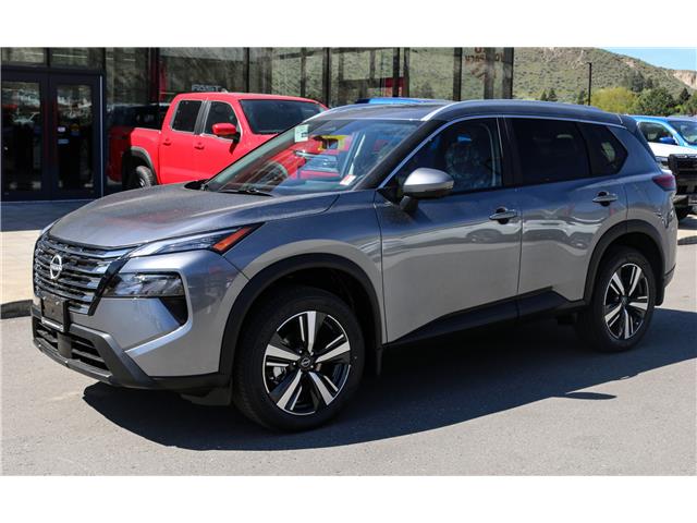 2025 Nissan Rogue SV Moonroof (Stk: T25191) in Kamloops - Image 1 of 22
