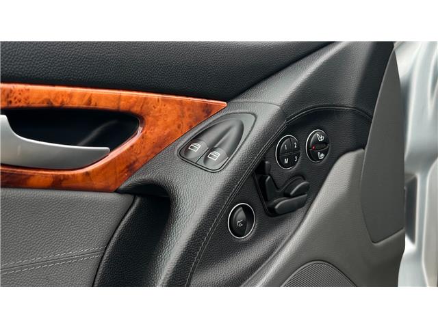 2003 Mercedes-Benz SL-Class Base (Stk: 014342) in Calgary - Image 24 of 26 2003 Mercedes-Benz SL-Class Base (Stk: 014342) in Calgary - Image 24 of 26