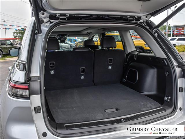 2023 Jeep Grand Cherokee 4xe Base (Stk: L23070) in Grimsby - Image 6 of 35