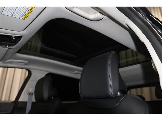 2025 Kia Sportage Plug-In Hybrid SX w/Black Interior (Stk: 26129) in Edmonton - Image 12 of 34