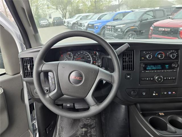 2025 GMC Savana 2500 Work Van (Stk: T40391) in Cobourg - Image 7 of 12