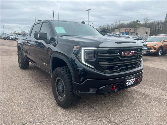 2023 GMC Sierra 1500 AT4 (Stk: 24-385-1) in Pembroke - Image 4 of 17