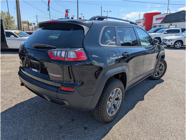 2022 Jeep Cherokee Trailhawk (Stk: B1775) in Sarnia - Image 5 of 28
