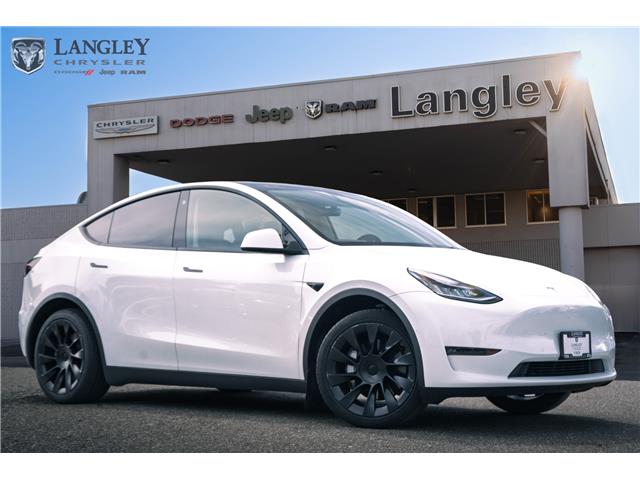 2021 Tesla Model Y Standard Range (Stk: LC2558) in Surrey - Image 1 of 18