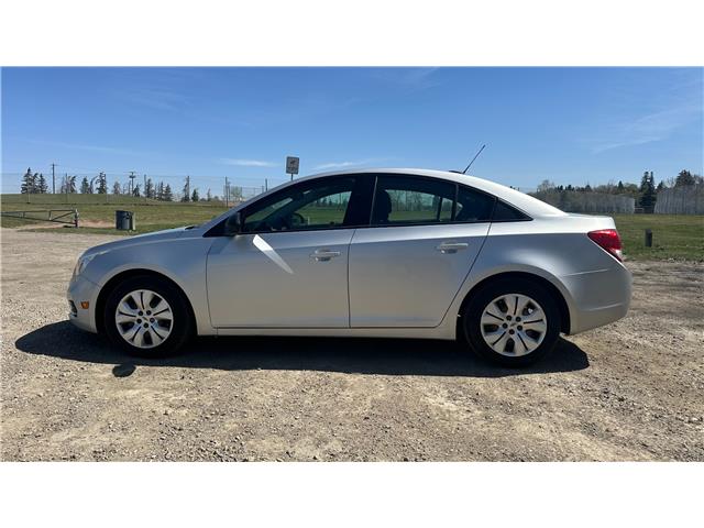 2016 Chevrolet Cruze Limited 2LS (Stk: 180057) in Calgary - Image 5 of 26