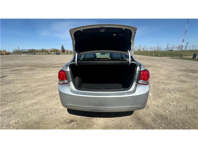 2016 Chevrolet Cruze Limited 2LS (Stk: 180057) in Calgary - Image 20 of 26