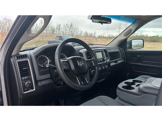 2019 RAM 1500 Classic ST (Stk: 632922) in Calgary - Image 2 of 26