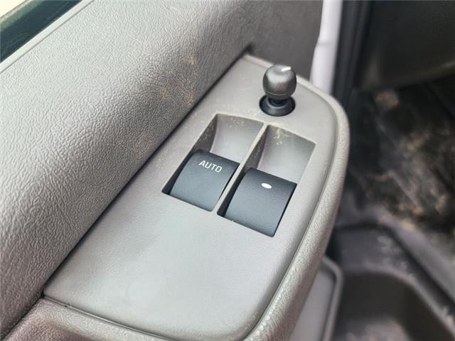 2025 Chevrolet Express 2500 Work Van (Stk: N250148) in Stony Plain - Image 7 of 36