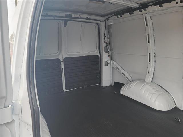 2025 Chevrolet Express 2500 Work Van (Stk: N250184) in Stony Plain - Image 17 of 36 2025 Chevrolet Express 2500 Work Van (Stk: N250184) in Stony Plain - Image 17 of 36