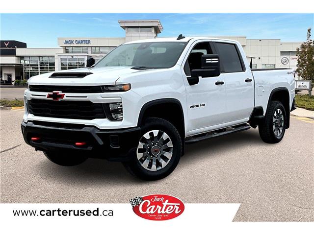2024 Chevrolet Silverado 2500HD Custom (Stk: 56941U) in Calgary - Image 1 of 33