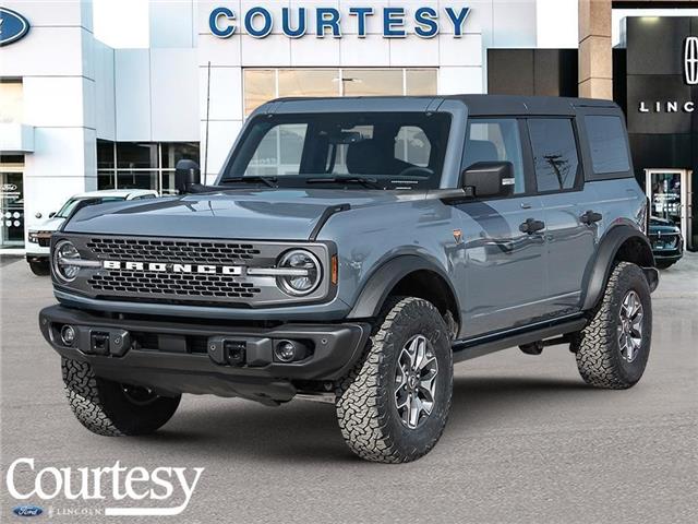 2025 Ford Bronco Badlands (Stk: 25BR8455) in London - Image 1 of 8