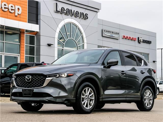 2022 Mazda CX-5 GX (Stk: 15-U0979) in London - Image 1 of 1