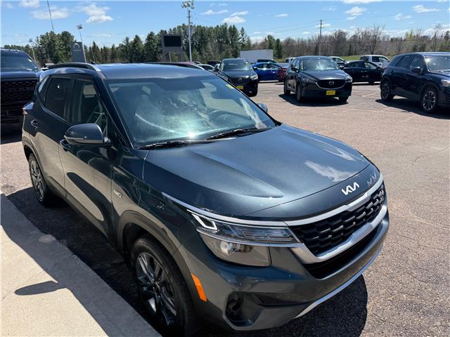 2022 Kia Seltos LX (Stk: 24390) in Pembroke - Image 7 of 23 2022 Kia Seltos LX (Stk: 24390) in Pembroke - Image 7 of 23