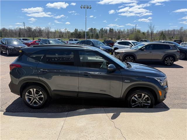 2022 Kia Seltos LX (Stk: 24390) in Pembroke - Image 9 of 23 2022 Kia Seltos LX (Stk: 24390) in Pembroke - Image 9 of 23