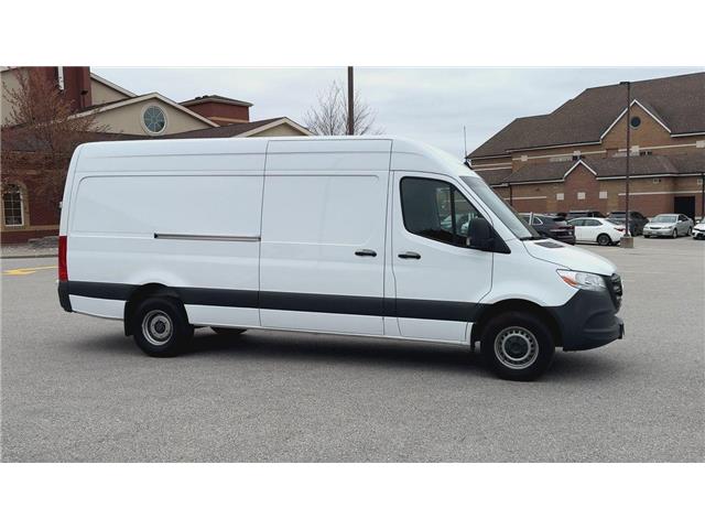 2024 Mercedes-Benz Sprinter 3500 High Roof 4-Cyl Diesel (Stk: ATNP2993) in Vaughan - Image 2 of 39