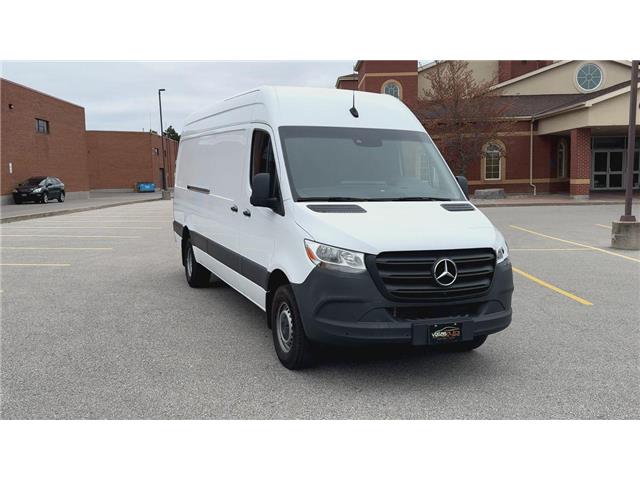 2024 Mercedes-Benz Sprinter 3500 High Roof 4-Cyl Diesel (Stk: ATNP2993) in Vaughan - Image 3 of 39