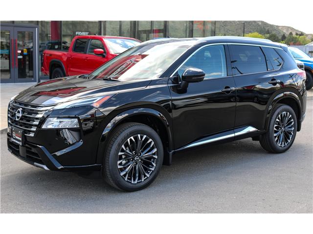 2025 Nissan Rogue Platinum (Stk: T25203) in Kamloops - Image 1 of 24