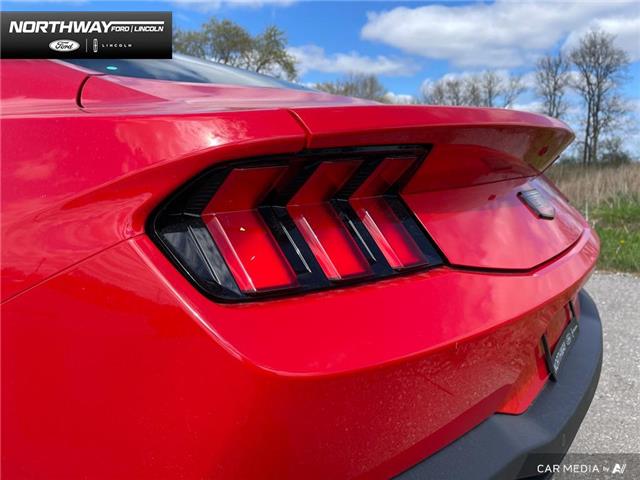 2025 Ford Mustang GT Premium (Stk: 5MU8298) in Brantford - Image 9 of 22