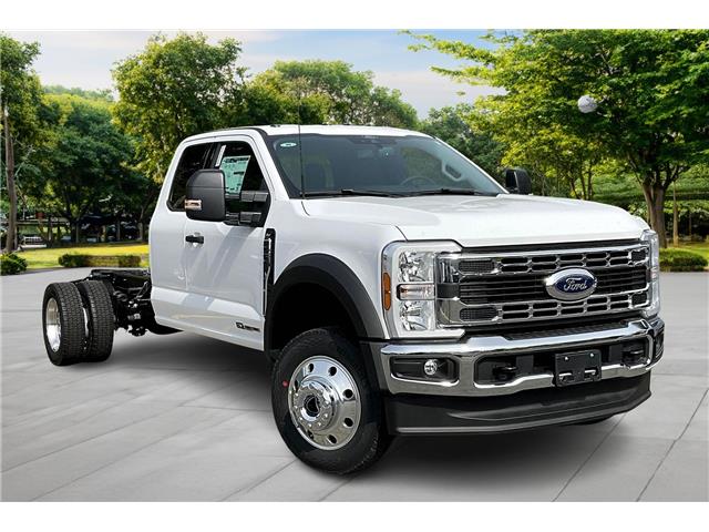 2025 Ford F-550 Chassis  (Stk: 25F53345) in Vancouver - Image 1 of 19