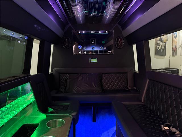 2016 Mercedes-Benz Sprinter-Class High Roof (Stk: A8965) in Saint-Eustache - Image 23 of 36 2016 Mercedes-Benz Sprinter-Class High Roof (Stk: A8965) in Saint-Eustache - Image 23 of 36