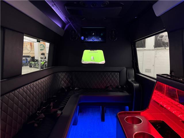 2016 Mercedes-Benz Sprinter-Class High Roof (Stk: A8965) in Saint-Eustache - Image 25 of 36 2016 Mercedes-Benz Sprinter-Class High Roof (Stk: A8965) in Saint-Eustache - Image 25 of 36