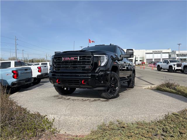 2025 GMC Sierra 2500HD AT4 (Stk: SF272229) in Calgary - Image 1 of 23