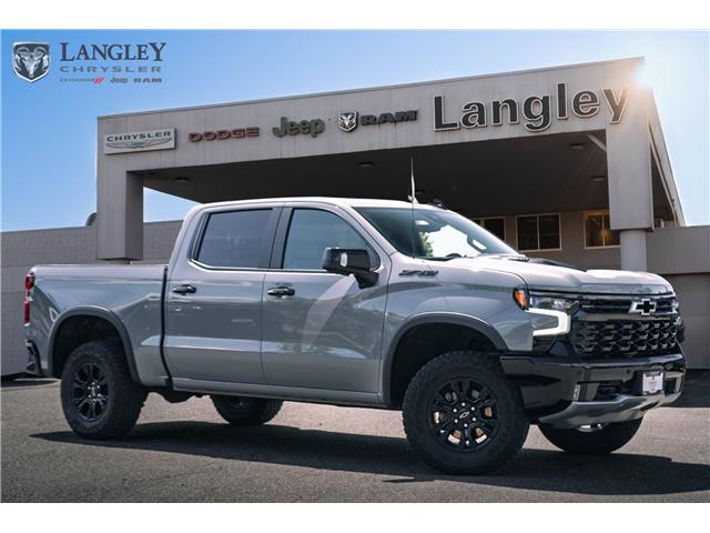 2025 Chevrolet Silverado 1500 ZR2 (Stk: S515142AA) in Surrey - Image 1 of 18