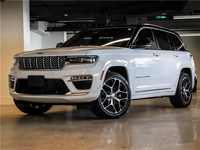 2023 Jeep Grand Cherokee Summit (Stk: NP16268) in Toronto - Image 1 of 30
