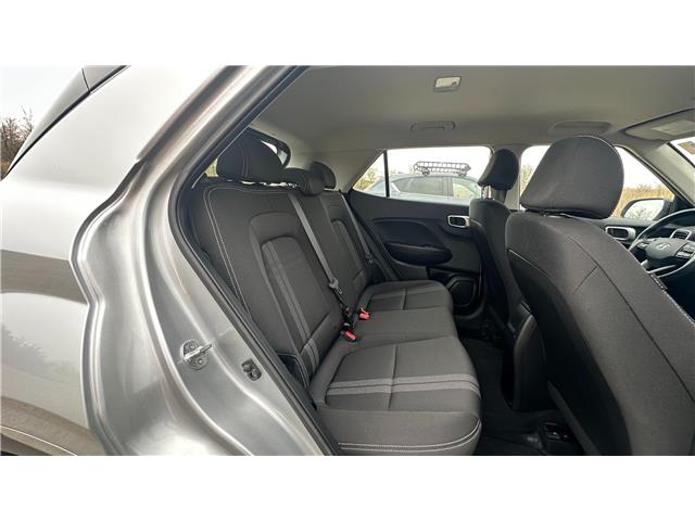 2022 Hyundai Venue Preferred (Stk: 170477) in Calgary - Image 21 of 27