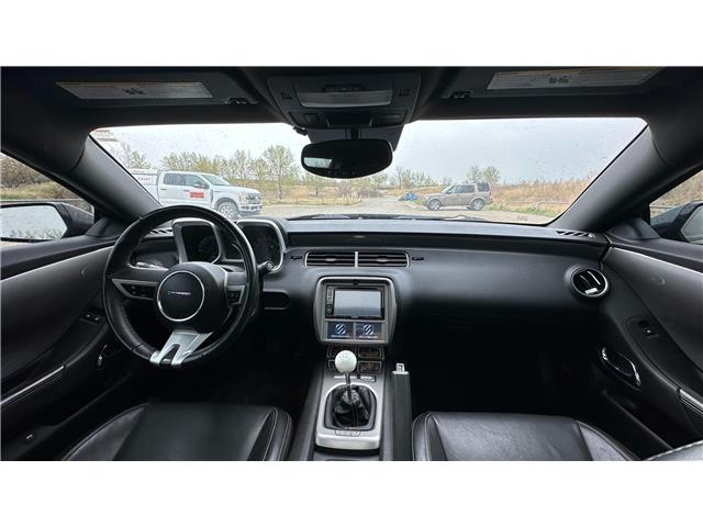 2010 Chevrolet Camaro SS (Stk: 30980) in Calgary - Image 21 of 29 2010 Chevrolet Camaro SS (Stk: 30980) in Calgary - Image 21 of 29