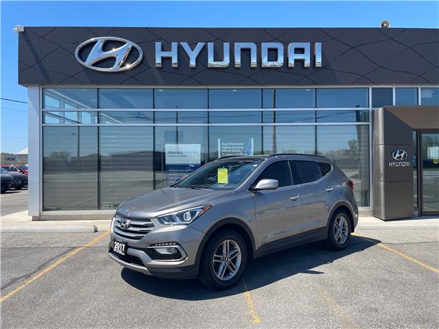 2017 Hyundai Santa Fe Sport 2.4 Luxury (Stk: 5B028A) in Chatham - Image 1 of 8