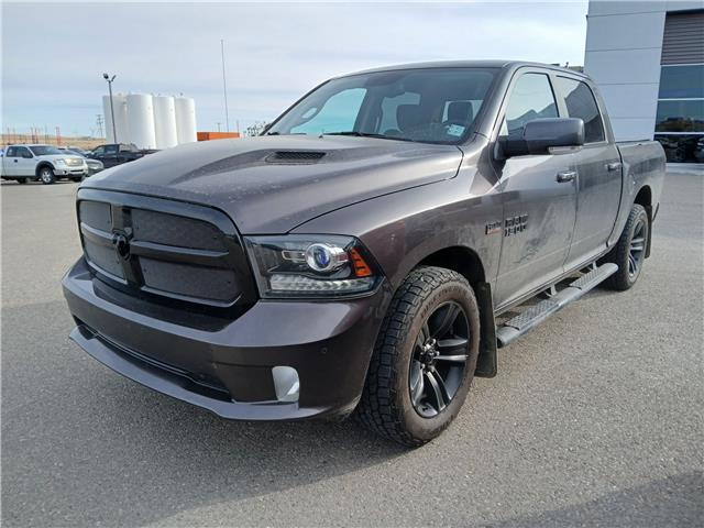 2018 RAM 1500 Sport (Stk: 25T7585B) in Pincher Creek - Image 1 of 15