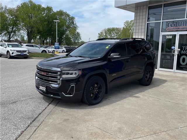 2022 GMC Acadia AT4 (Stk: RC01433R) in LaSalle - Image 1 of 10