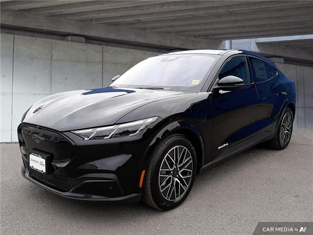 2025 Ford Mustang Mach-E Premium (Stk: JS293) in Kamloops - Image 1 of 35