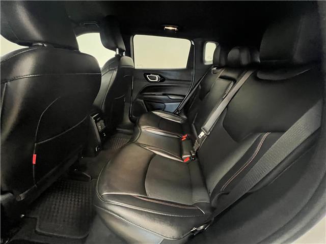2023 Jeep Compass Trailhawk (Stk: T557216) in Courtenay - Image 13 of 18