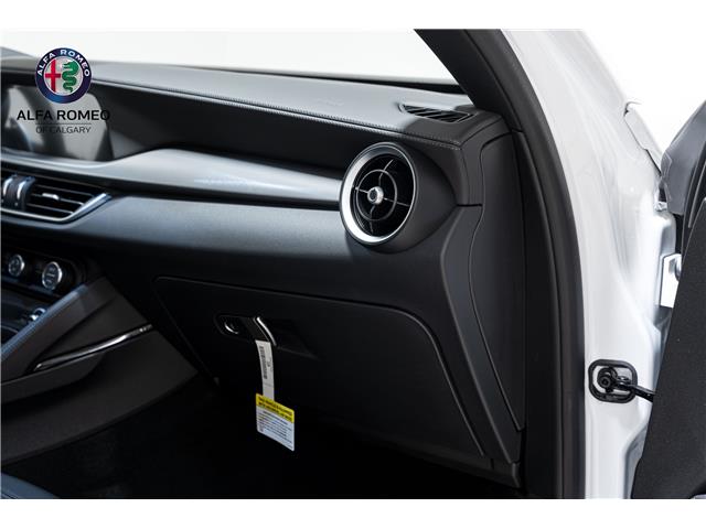 2024 Alfa Romeo Stelvio ti (Stk: ARUC831) in Calgary - Image 26 of 31 2024 Alfa Romeo Stelvio ti (Stk: ARUC831) in Calgary - Image 26 of 31