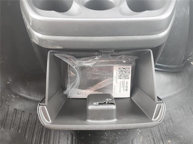2025 Chevrolet Express 2500 Work Van (Stk: N250146) in Stony Plain - Image 28 of 36