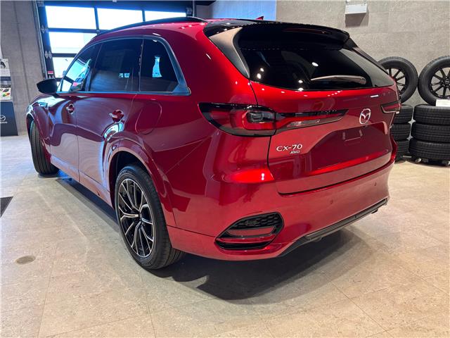 2025 Mazda CX-70 PHEV GT (Stk: 5C7017) in Miramichi - Image 2 of 9