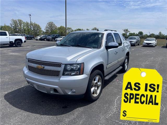 2013 Chevrolet Avalanche LT (Stk: R03220A) in Tilbury - Image 1 of 8