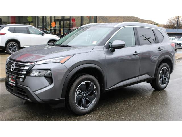 2025 Nissan Rogue SV Moonroof (Stk: T25216) in Kamloops - Image 1 of 24