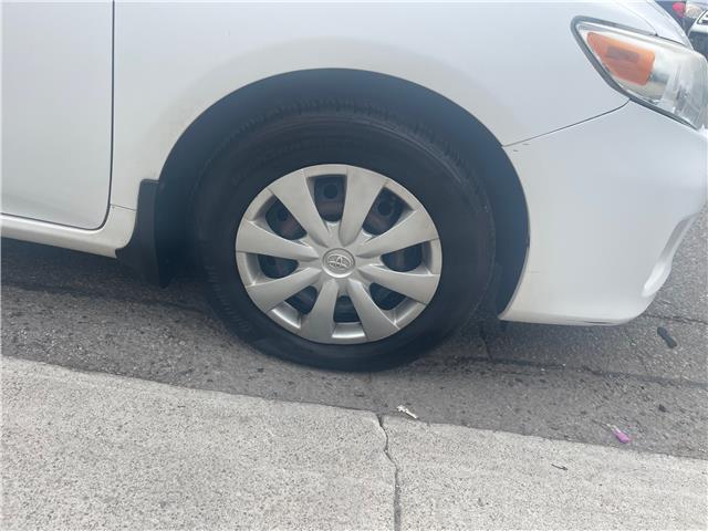2011 Toyota Corolla LE (Stk: T612442) in Scarborough - Image 4 of 14 2011 Toyota Corolla LE (Stk: T612442) in Scarborough - Image 4 of 14
