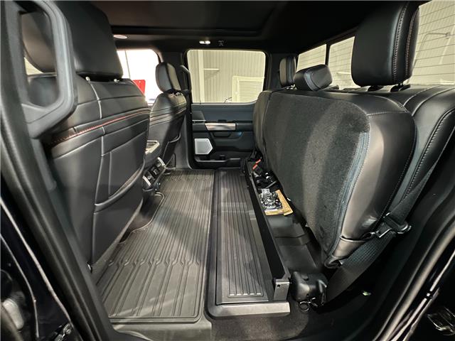 2023 Ford F-150 Raptor in Watford - Image 26 of 33